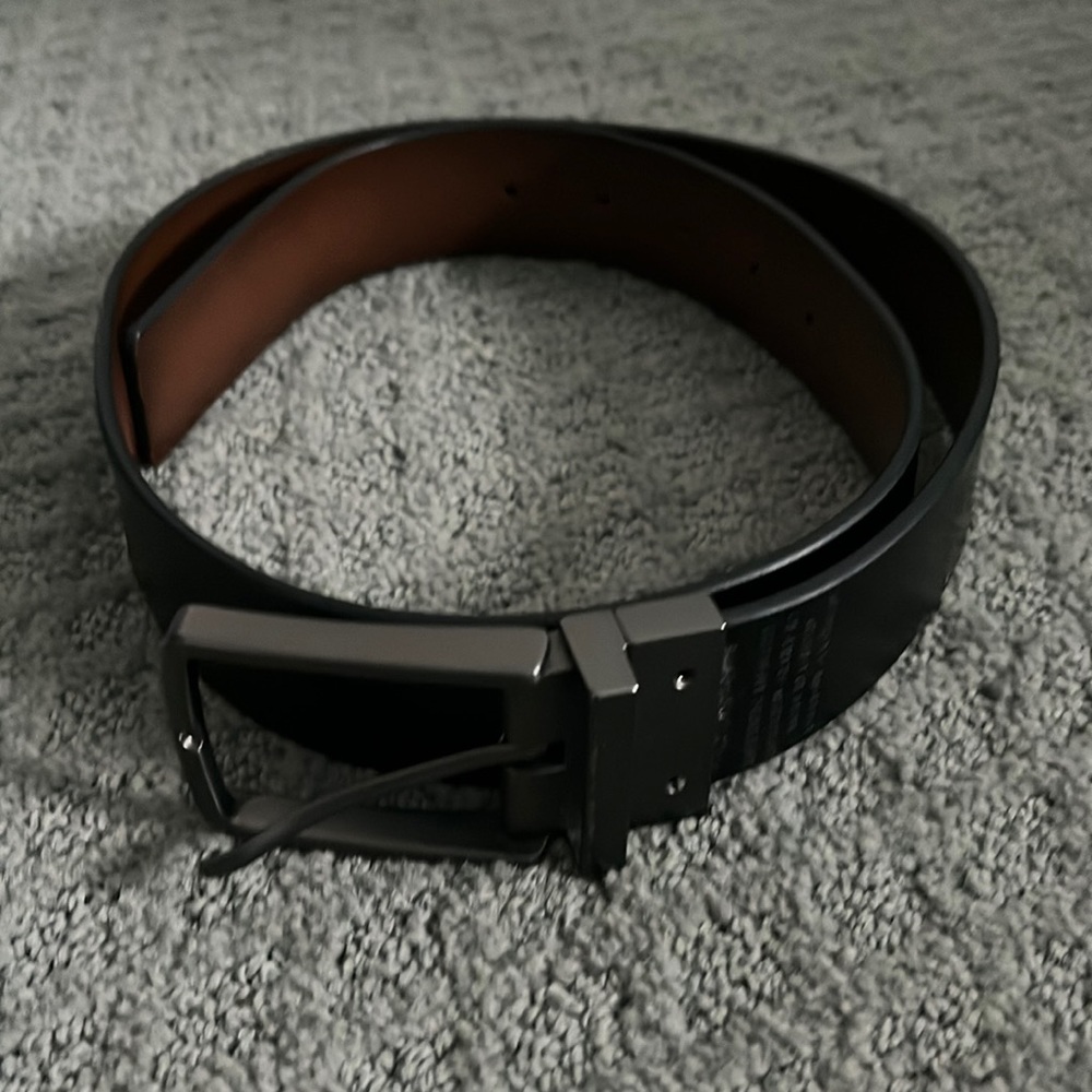 Men’s Size 32 Black Belt